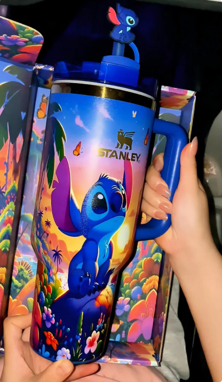 Stitch Insulated Cup Gift Box 40oz (with straw & topper)