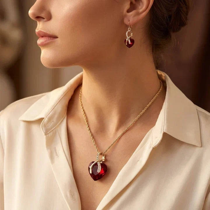Twisted Ruby Heart Jewelry Set – Gold