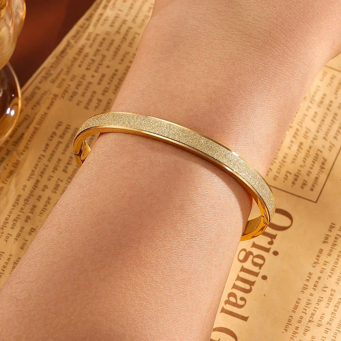 Elegant Minimalist Gold Bangle Bracelets