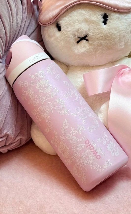 Owala FreeSip 32oz Ribbon Toile Exclusive Water Bottle