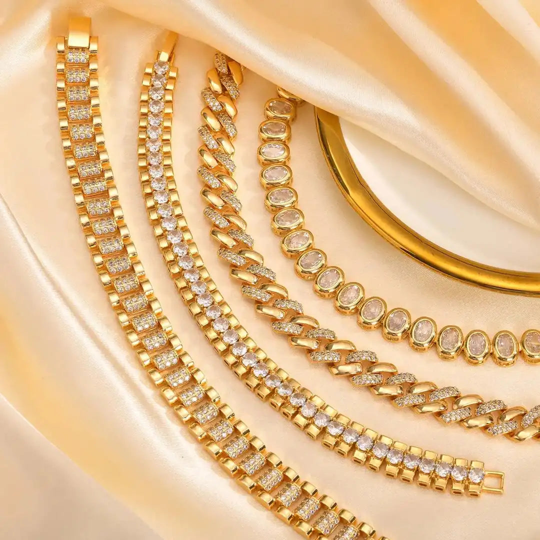Adjustable Chunky Gold Bracelet Set with Cubic Zirconia