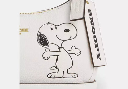 Peanuts Teri Shoulder Bag With Snoopy