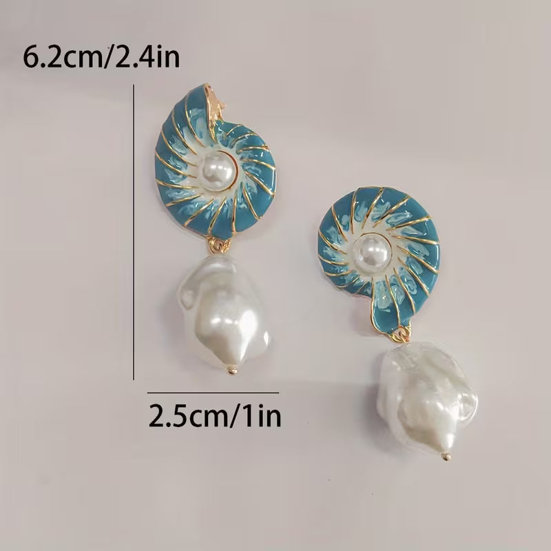 Shell Pearl Earrings
